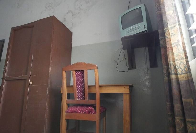 St. Sam Hotel Kamusi