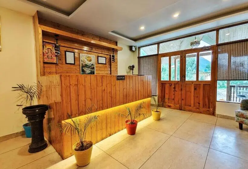Omavya Hotel Manali
