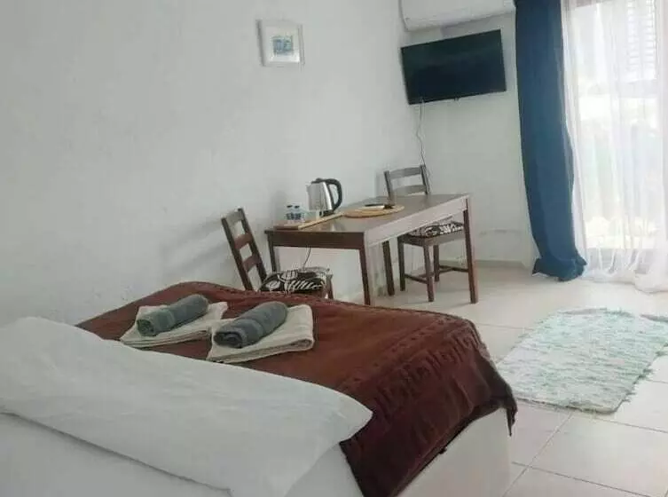 ユースホステル Delice Doğa Evi