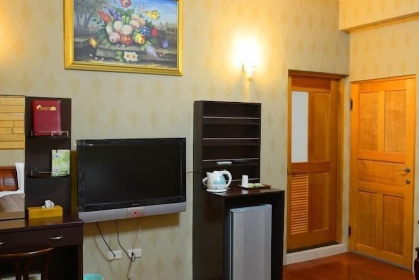 تختخواب و صبحانه Cao Ling Jiao Villa