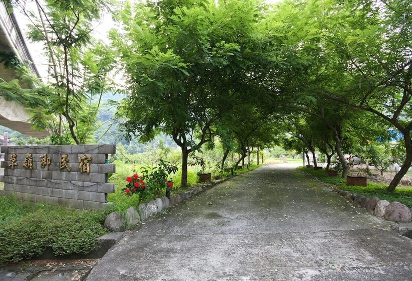 تختخواب و صبحانه Cao Ling Jiao Villa