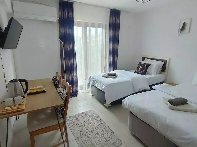 ユースホステル Delice Doğa Evi