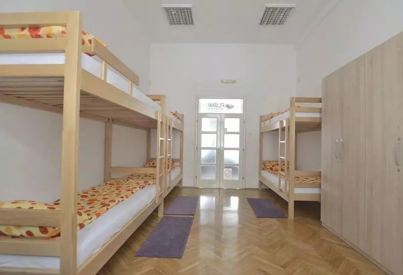 Hostel Flow Hose Centar