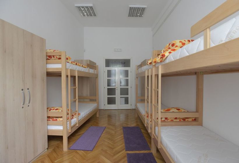 Hostel Flow Hose Centar