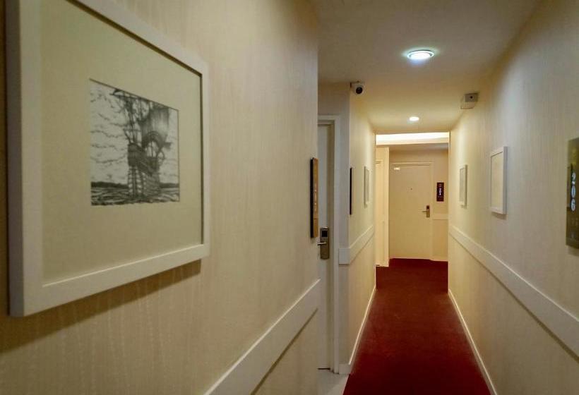 Szálloda 52 The Grace