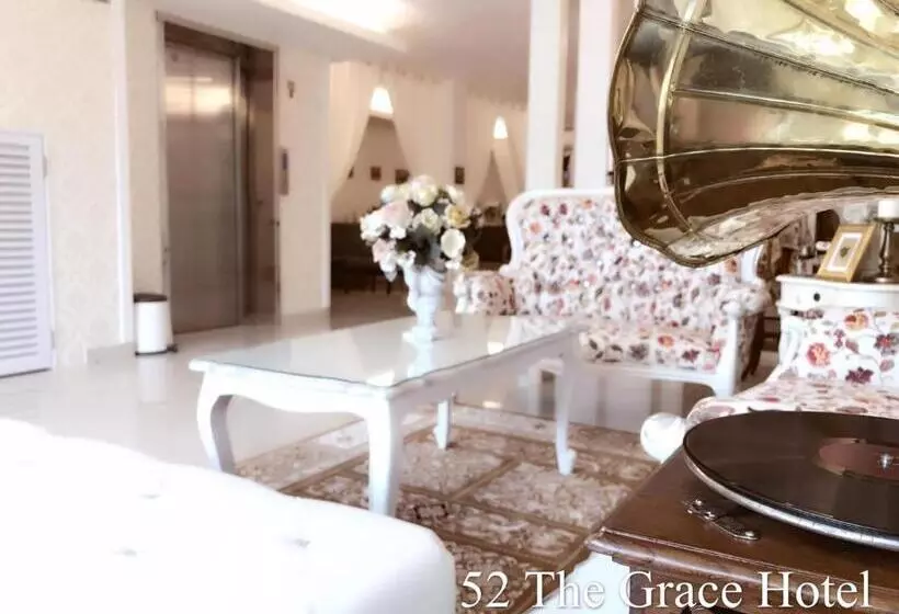 Hotelli 52 The Grace