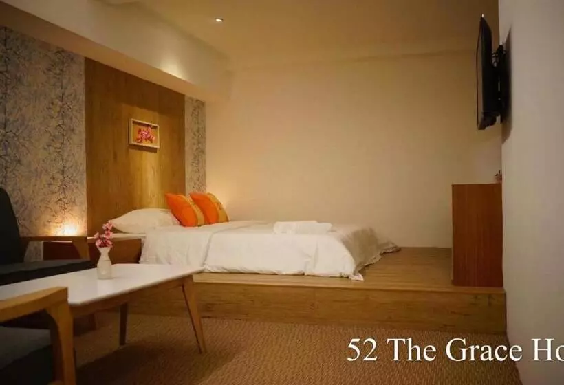 Hotelli 52 The Grace