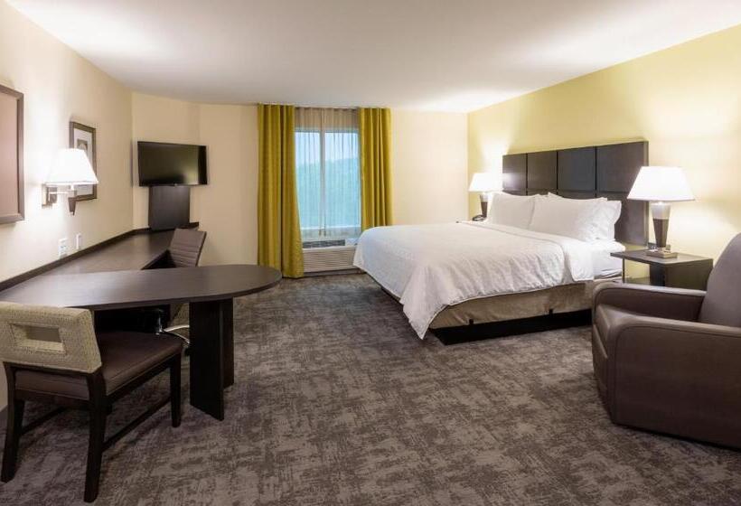 בית מלון כפרי Candlewood Suites Rochester Mayo Clinic Area