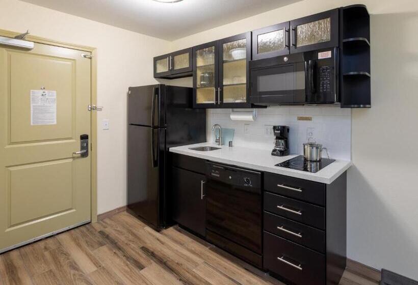 בית מלון כפרי Candlewood Suites Rochester Mayo Clinic Area