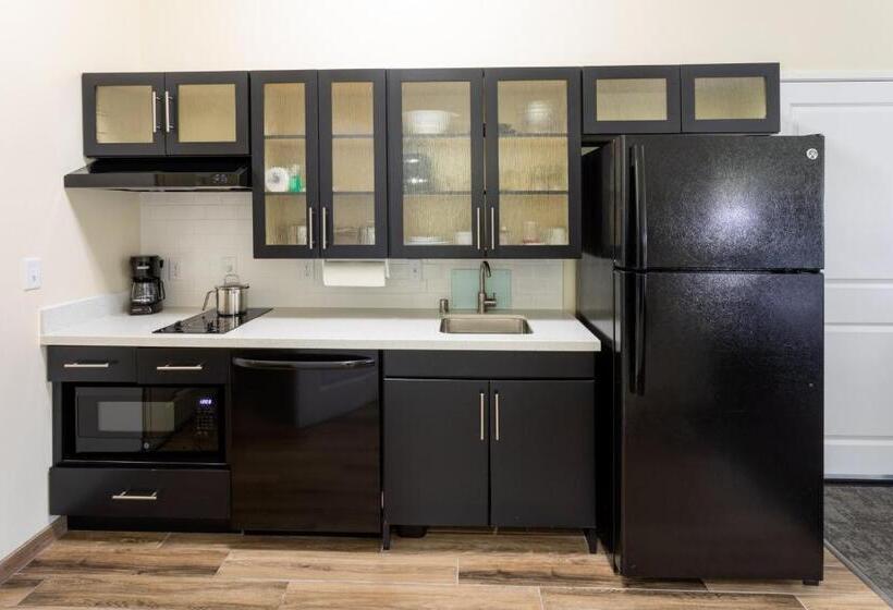 בית מלון כפרי Candlewood Suites Rochester Mayo Clinic Area