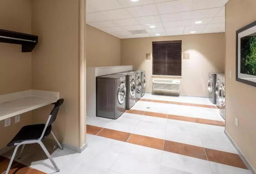 Hotelli Candlewood Suites   Rochester Mayo Clinic Area