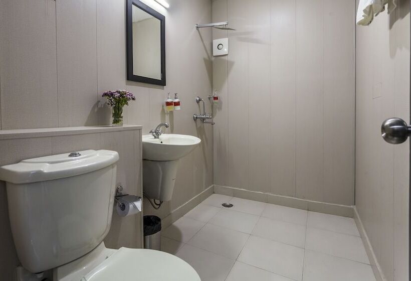 فندق Grand Plaza