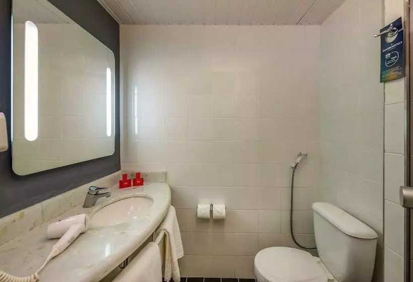 ホテル Ibis Mazatlan Marina