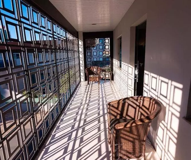 Hotelli Kennedy Slim