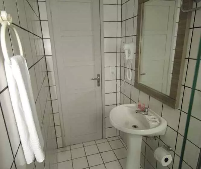 Hotelli Kennedy Slim