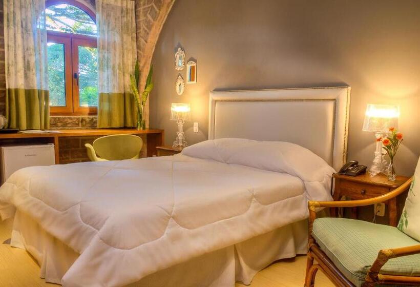 Otel Pousada Castello Benvenutti