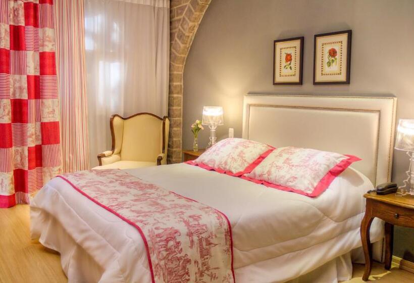 Otel Pousada Castello Benvenutti