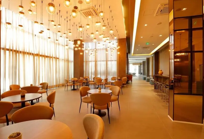 Hotelli Royal Palm Tower Anhanguera