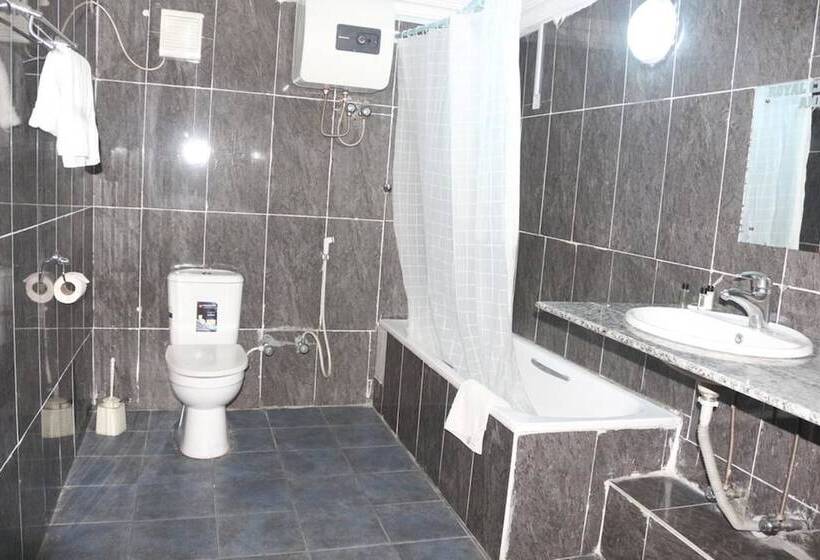 Royal Charlin Hotel And Suites