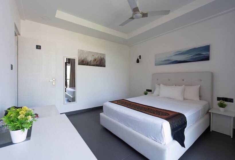 هتل Silver Oasis Maldives