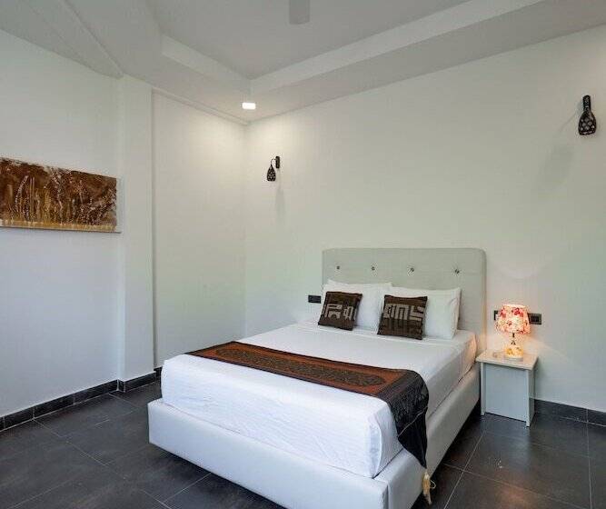 هتل Silver Oasis Maldives