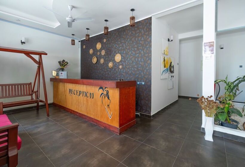 هتل Silver Oasis Maldives