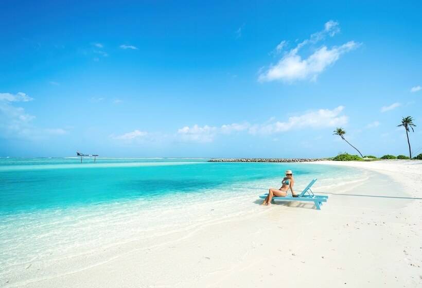 هتل Silver Oasis Maldives