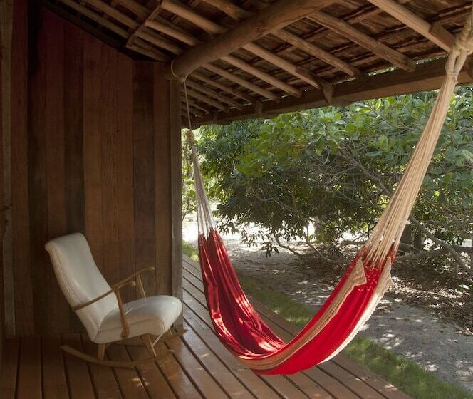 Отель Vila Naia  Corumbau