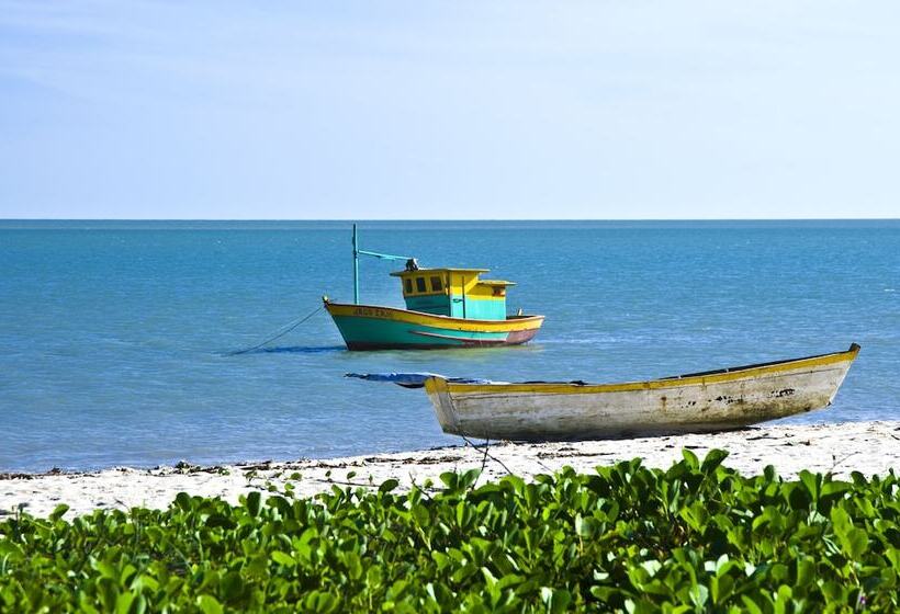 Отель Vila Naia  Corumbau