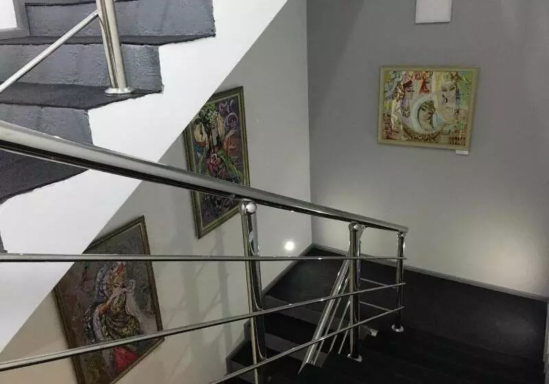 Jules Verne Hostel