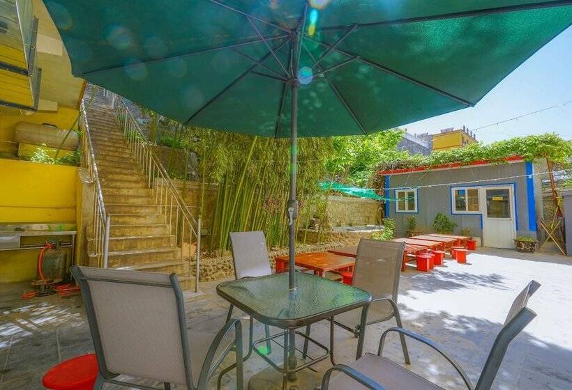 Yijie Holiday Hotel  Laishui Sanpo