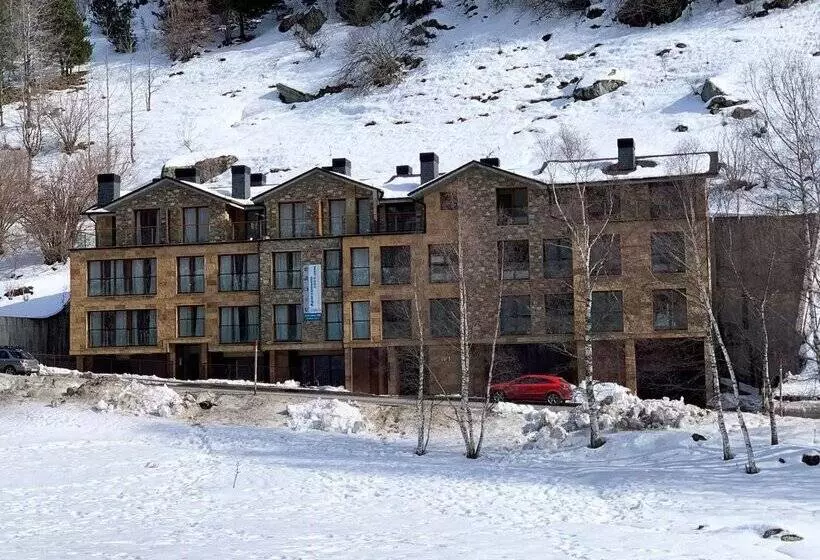 Apartamentos Llorts Ordino 3000