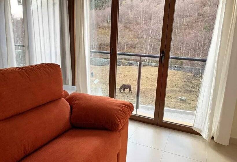 Apartamentos Llorts Ordino 3000