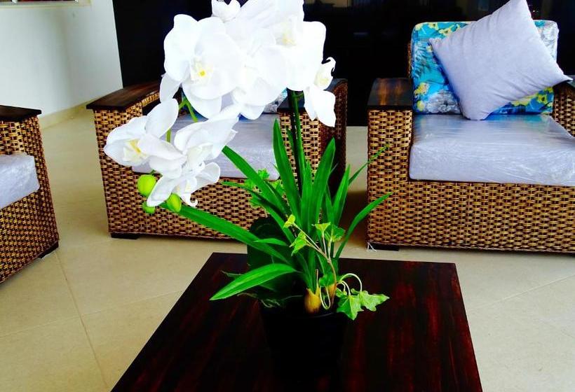 Alborada Hotel Melgar