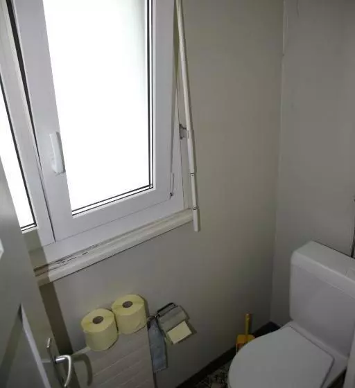 Hotelli Backpackers Gasthaus Post