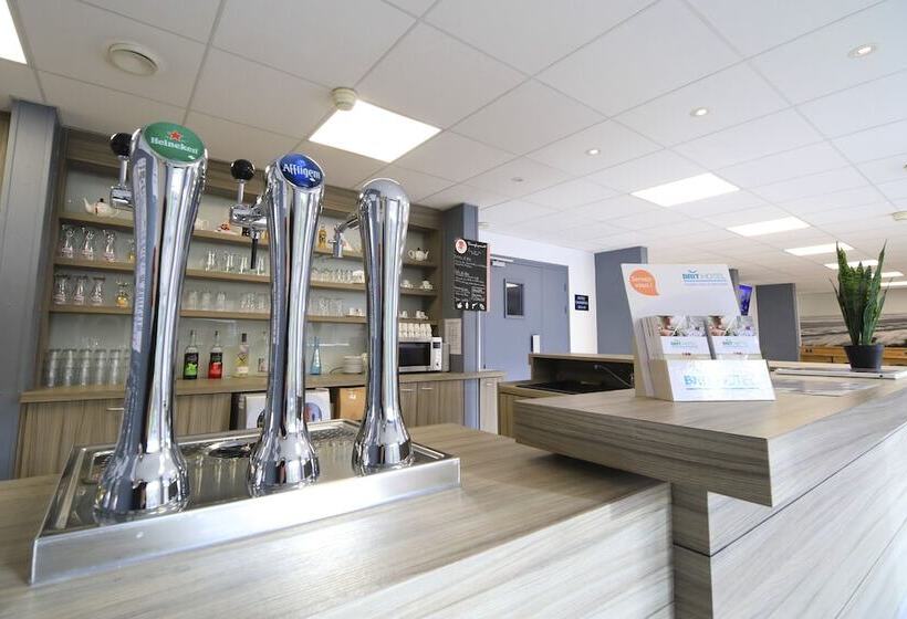 Brit Hotel Le Polder