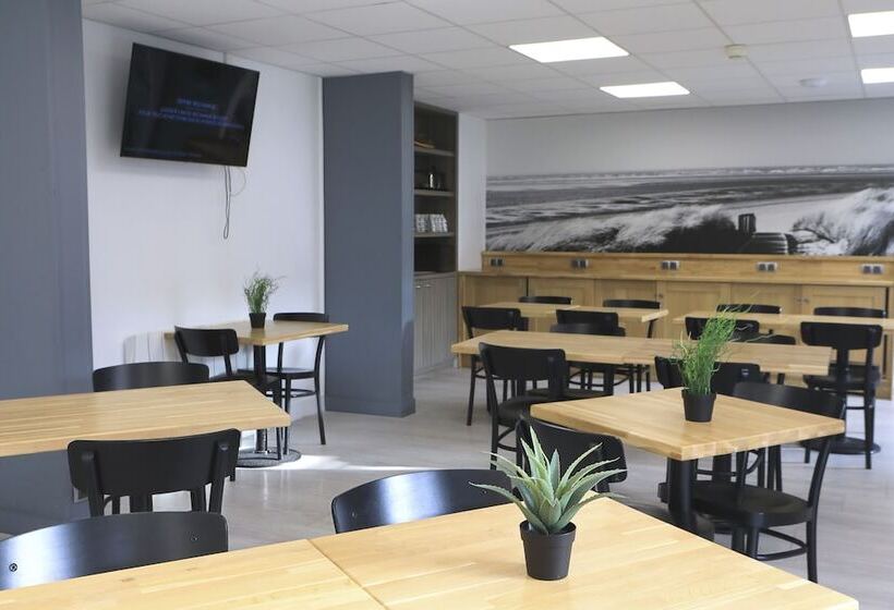 Brit Hotel Le Polder