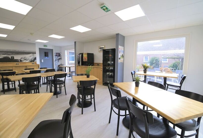 Brit Hotel Le Polder