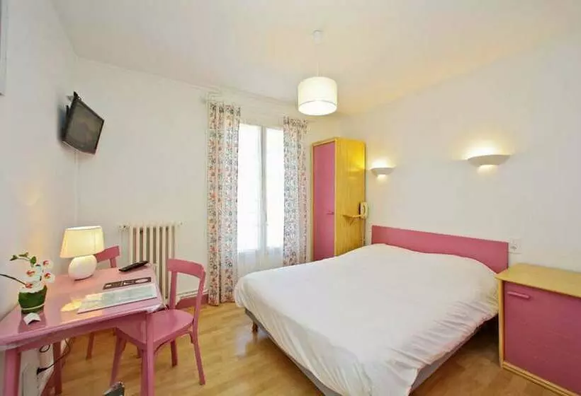 ホテル La Bonne Famille