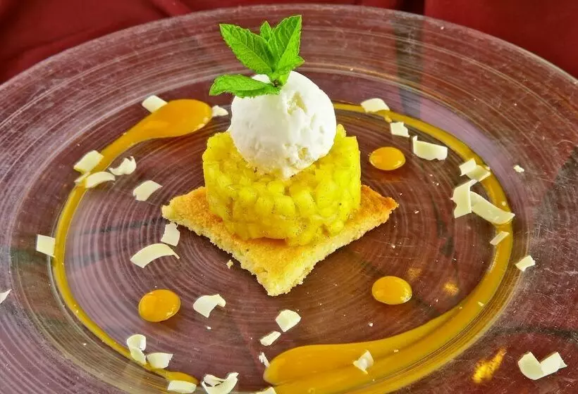 ホテル La Bonne Famille