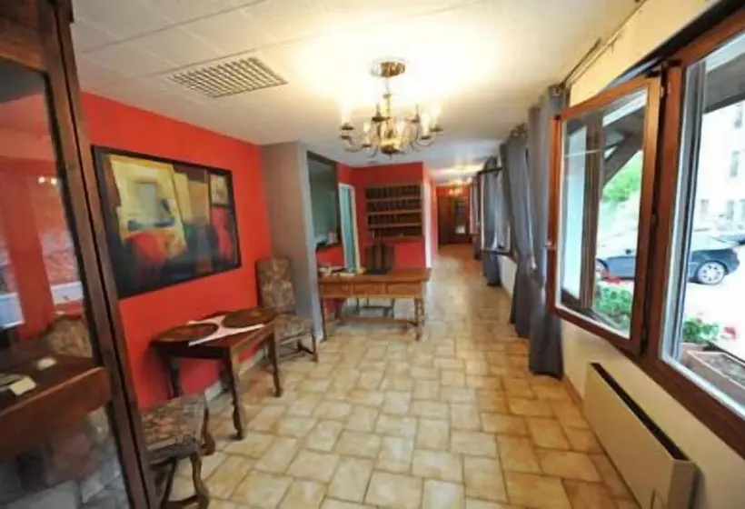 Otel La Cascade