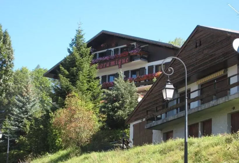 Hotelli Le Panoramique