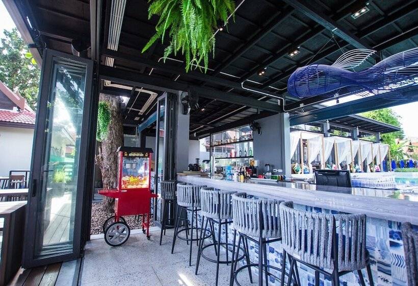 בית מלון כפרי Lub D Koh Samui Chaweng Beach   Beachfront & Vibrant Social Vibe