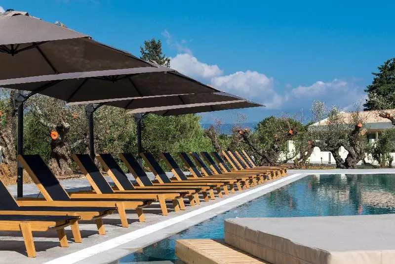 هتل Tsamis Zante Suites