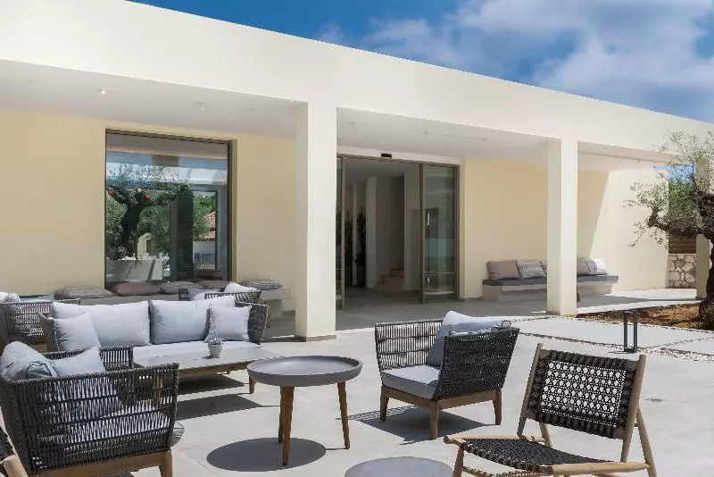 هتل Tsamis Zante Suites