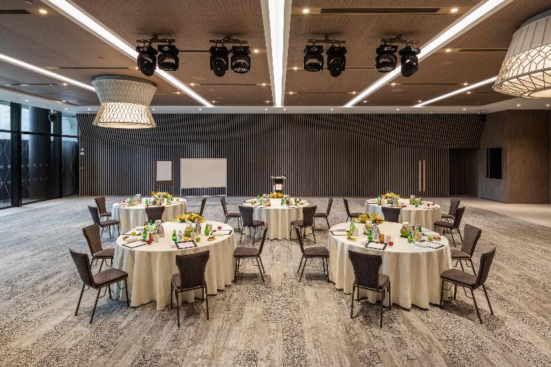 Village Hotel Sentosa By Far East Hospitality