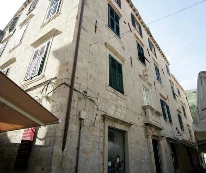 פנסיון Blasius Residence