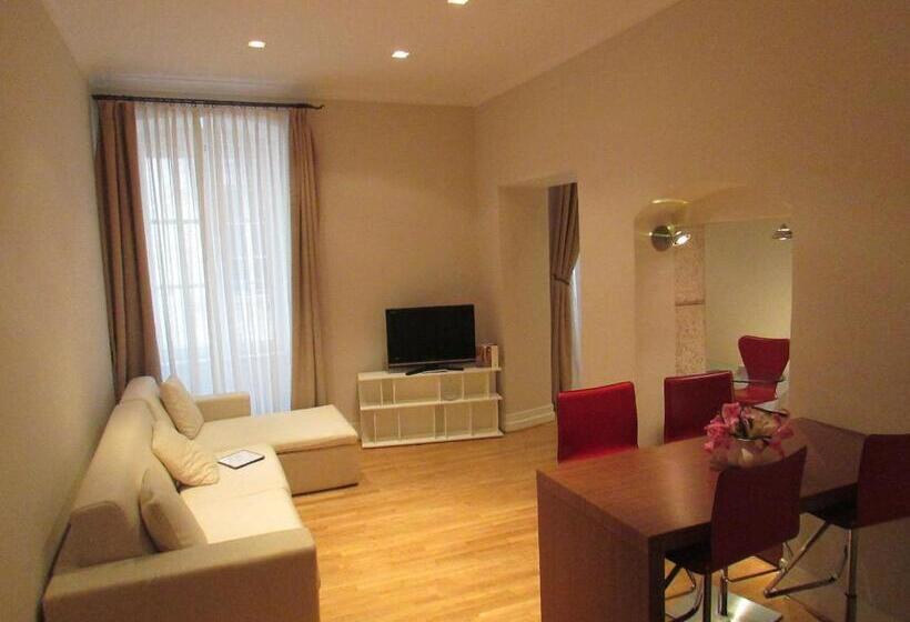 פנסיון Blasius Residence