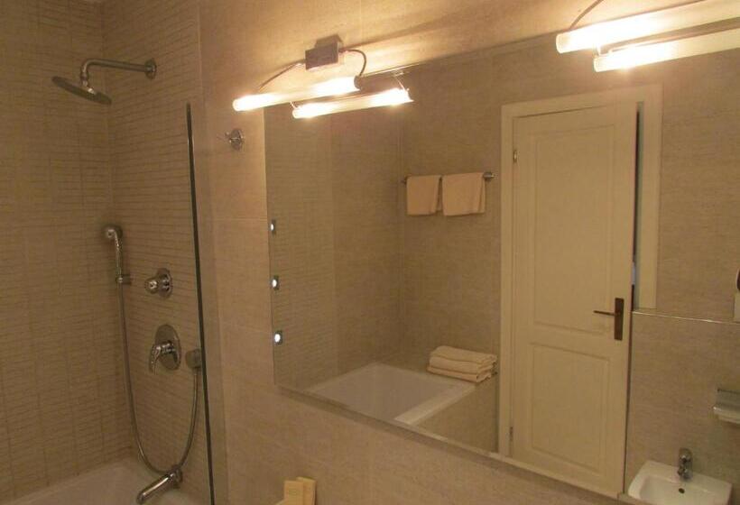 פנסיון Blasius Residence