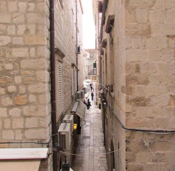 פנסיון Blasius Residence